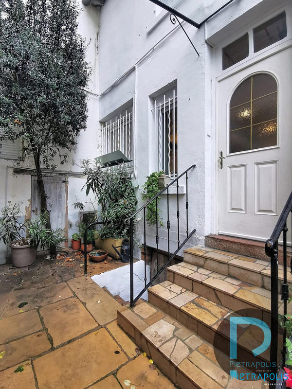 Appartement - 91 m² - 3 pièces