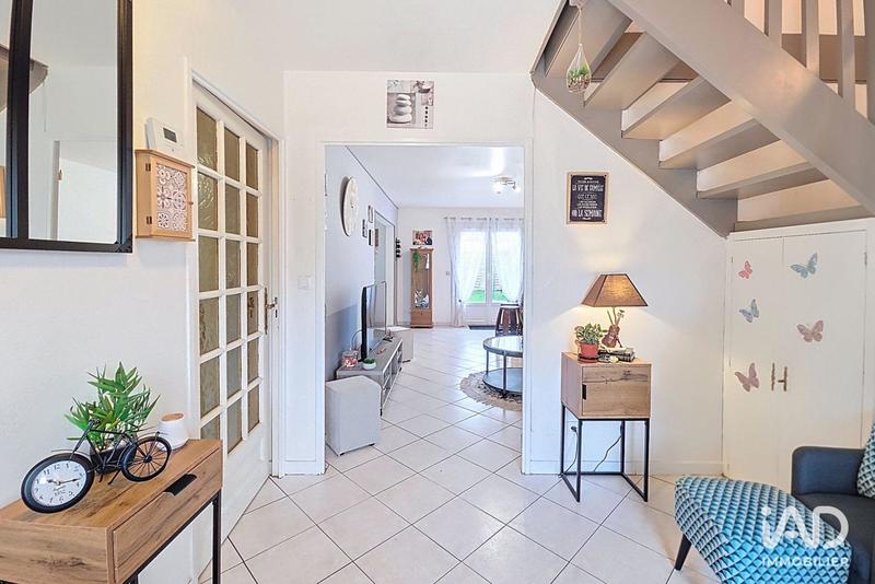 Maison - 104 m² - 4 pièces