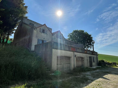 Immeuble - 7 pièces