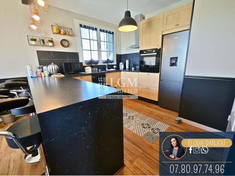 Maison - 120 m² - 5 pièces