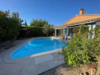 Villa - 93 m² - 4 pièces
