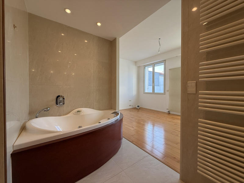 Maison - 178 m² - 5 pièces