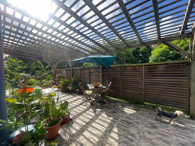 Maison - 250 m² - 5 pièces