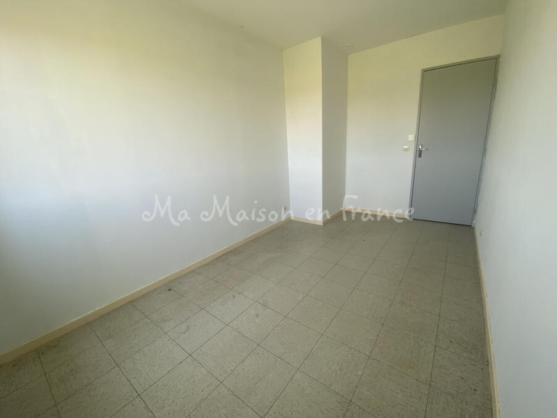 Maison - 92 m² - 6 pièces