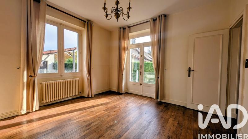 Maison de village - 99 m² - 5 pièces