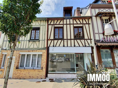 Local commercial - 146 m² - 5 pièces