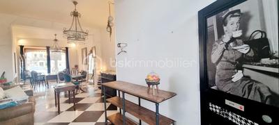 Immeuble - 195 m² - 8 pièces