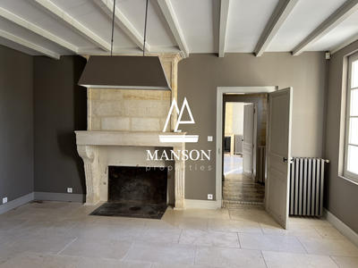 Maison - 350 m² - 10 pièces