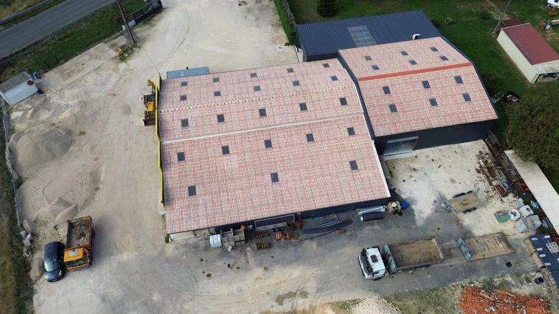 Local d'activités - 1 000 m²