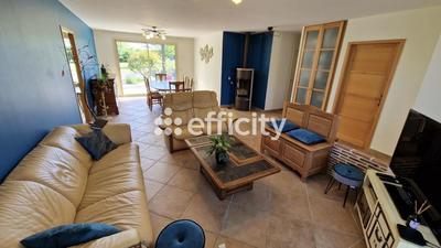 Maison - 140 m² - 5 pièces