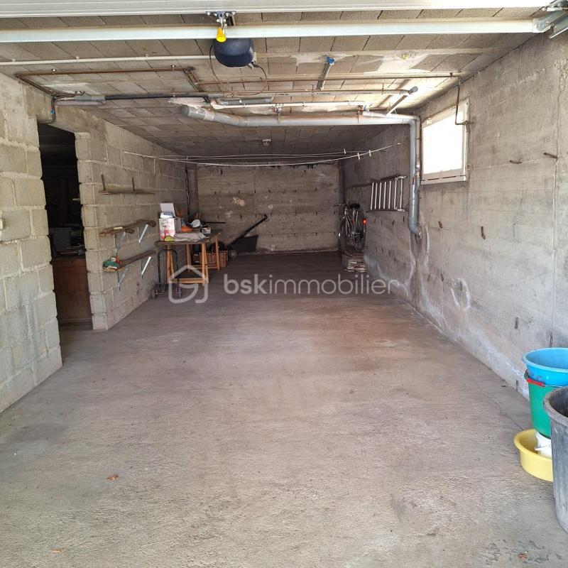 Maison traditionnelle - 96 m² - 4 pièces