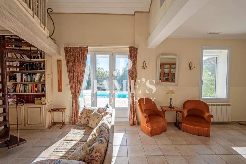 Maison - 157 m² - 5 pièces