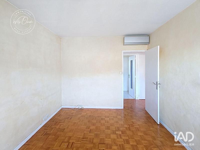 Local commercial - 100 m² - 5 pièces