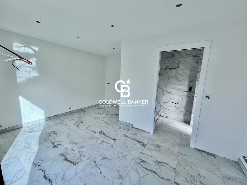 Villa - 157 m² - 7 pièces