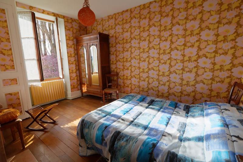 Maison - 128 m² - 7 pièces