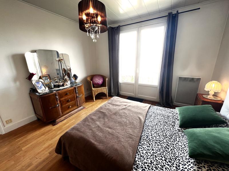 Appartement - 122 m² - 7 pièces