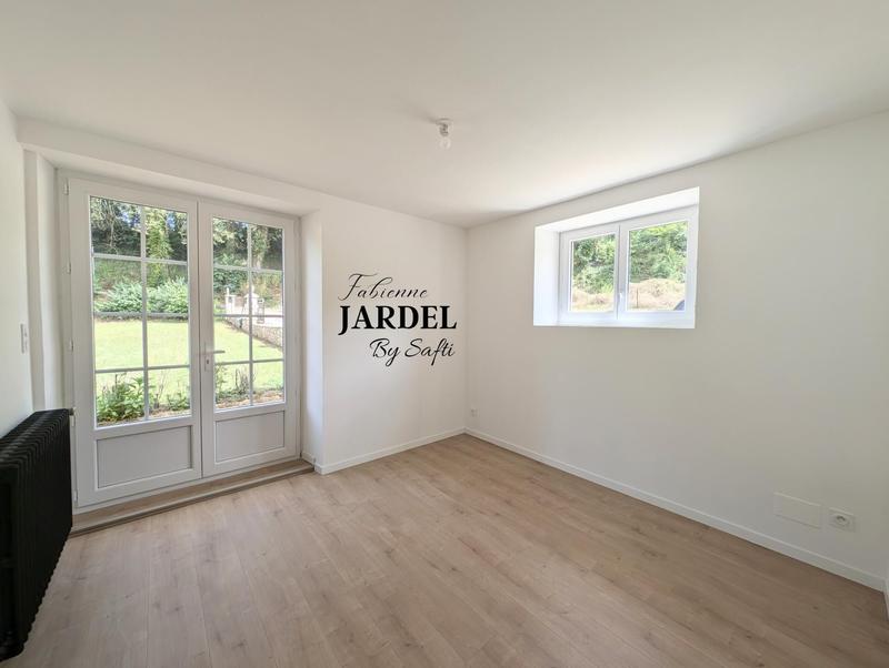 Maison - 200 m² - 8 pièces