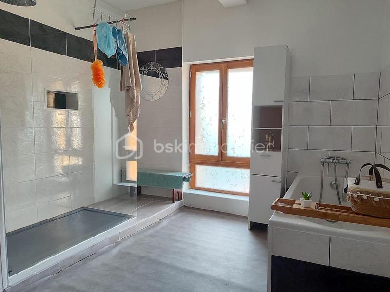 Maison de ville - 170 m² - 6 pièces