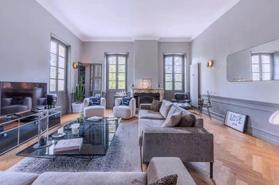 Appartement - 158 m² - 5 pièces