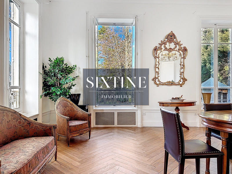 Manoir - 330 m² - 12 pièces