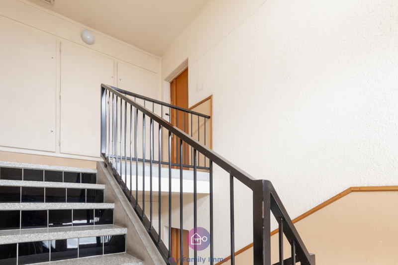 Appartement - 82 m² - 4 pièces