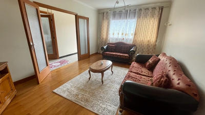 Maison - 200 m² - 10 pièces