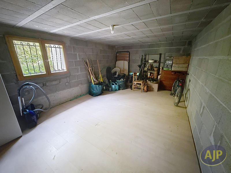 Maison - 87 m² - 5 pièces