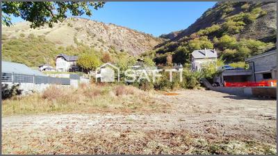Terrain - 653 m²
