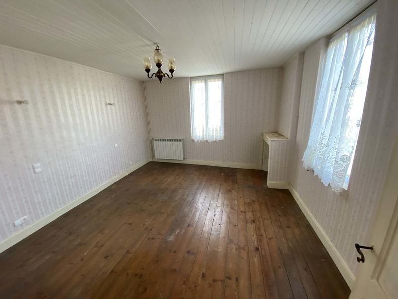 Maison - 160 m² - 7 pièces