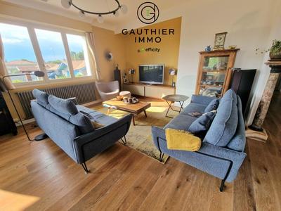 Maison - 182 m² - 6 pièces