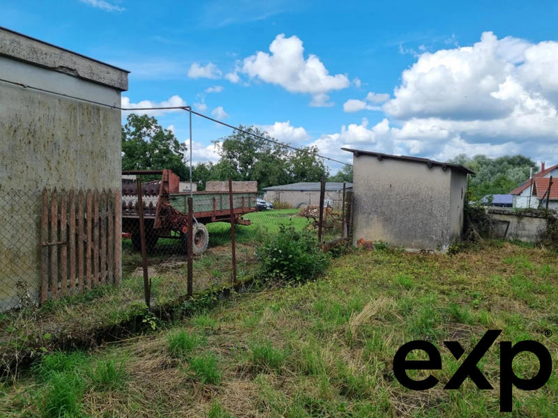 Maison traditionnelle - 269 m² - 6 pièces