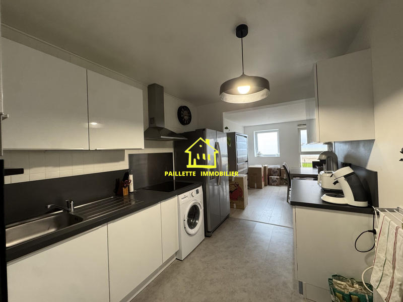 Appartement - 91 m² - 3 pièces