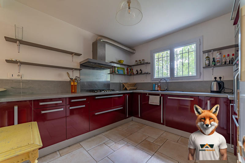 Maison traditionnelle - 266 m² - 10 pièces