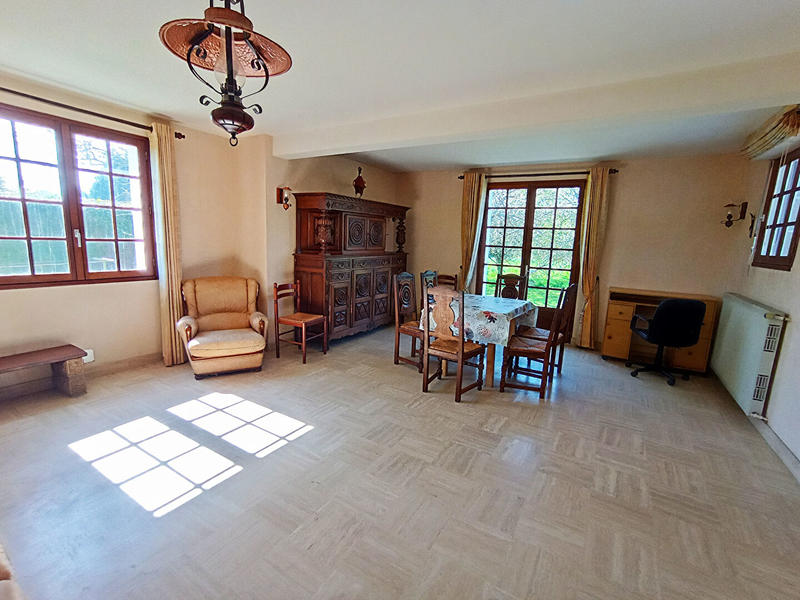 Maison - 139 m² - 6 pièces