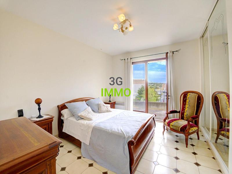 Maison traditionnelle - 120 m² - 4 pièces