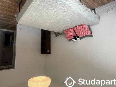 Chambre - 9 m² - 1 pièce