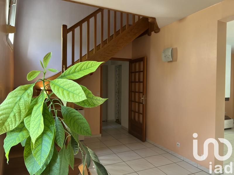 Maison - 187 m² - 9 pièces