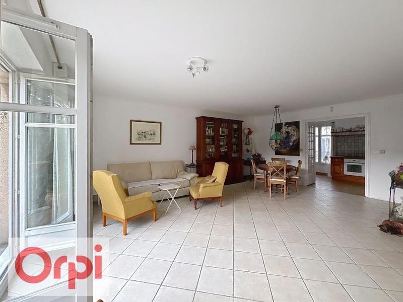 Maison - 135 m² - 5 pièces