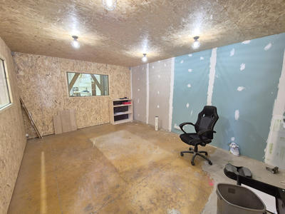 Local d'activités - 280 m²