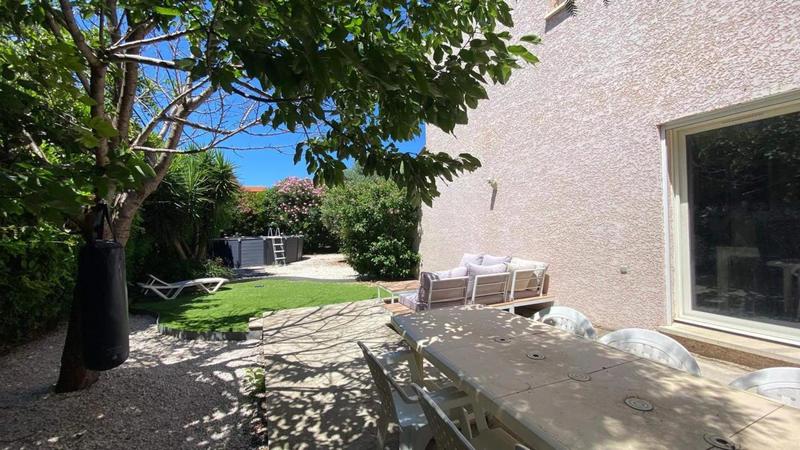 Propriété - 131 m² - 7 pièces