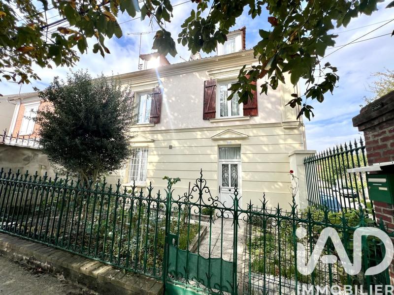 Maison - 110 m² - 5 pièces