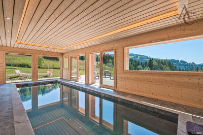 Châlet - 400 m² - 8 pièces