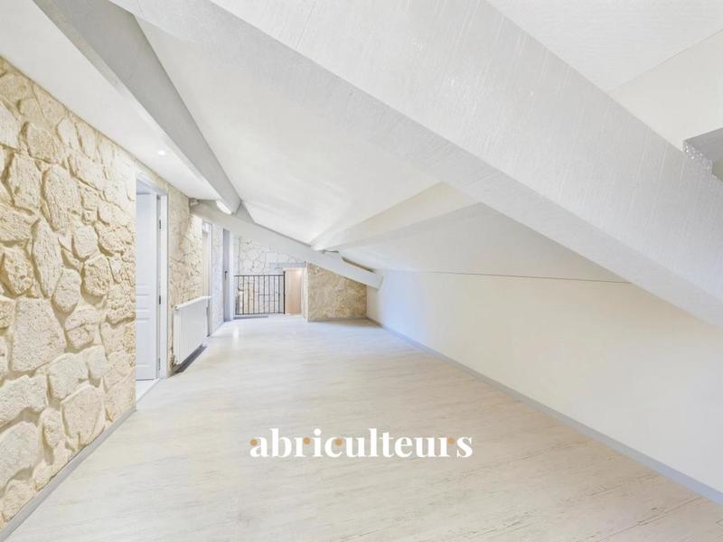 Maison ancienne - 180 m² - 7 pièces