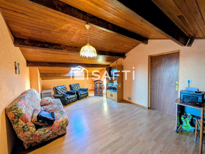 Maison - 143 m² - 5 pièces