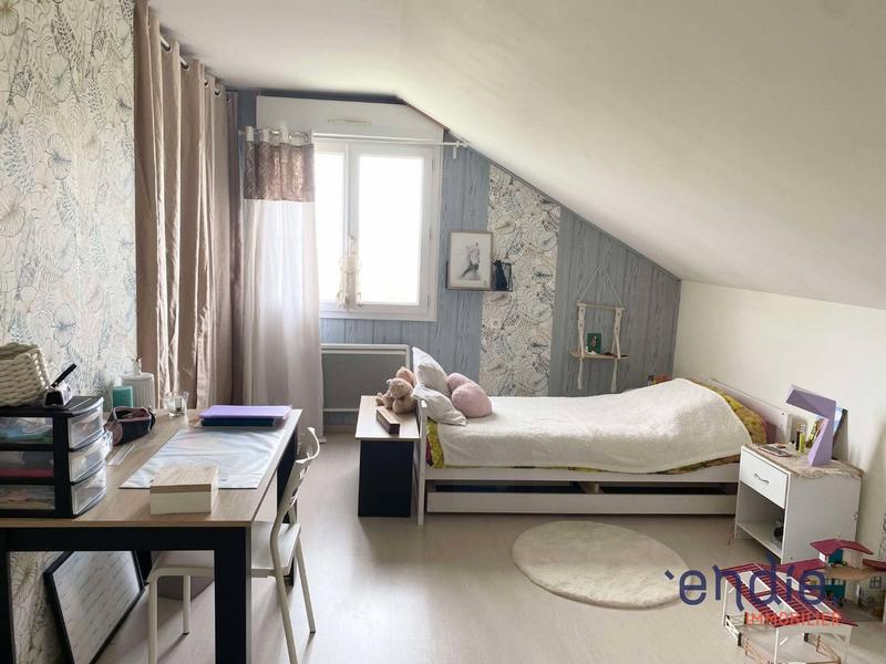 Maison - 148 m² - 6 pièces