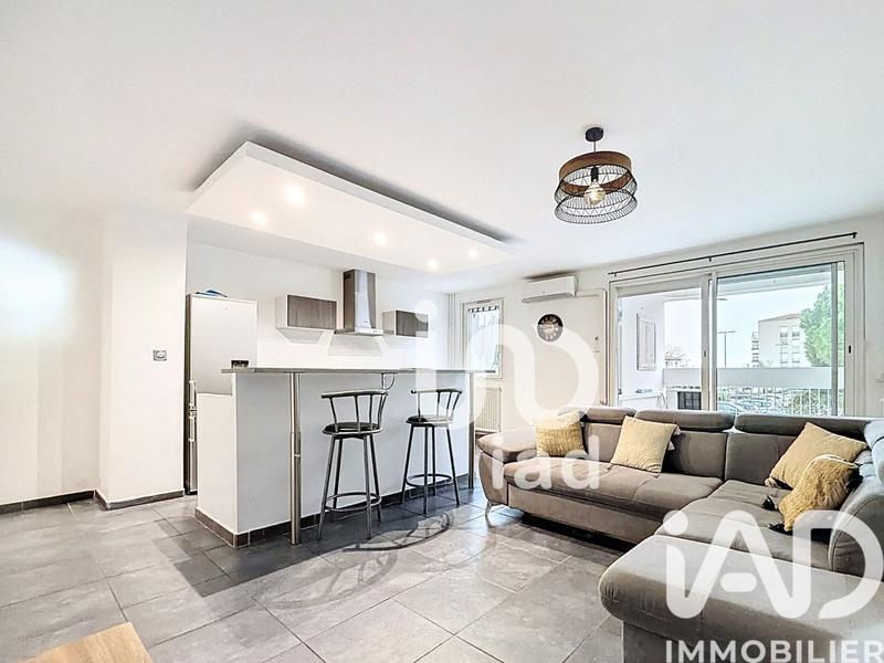 Appartement - 60 m² - 3 pièces