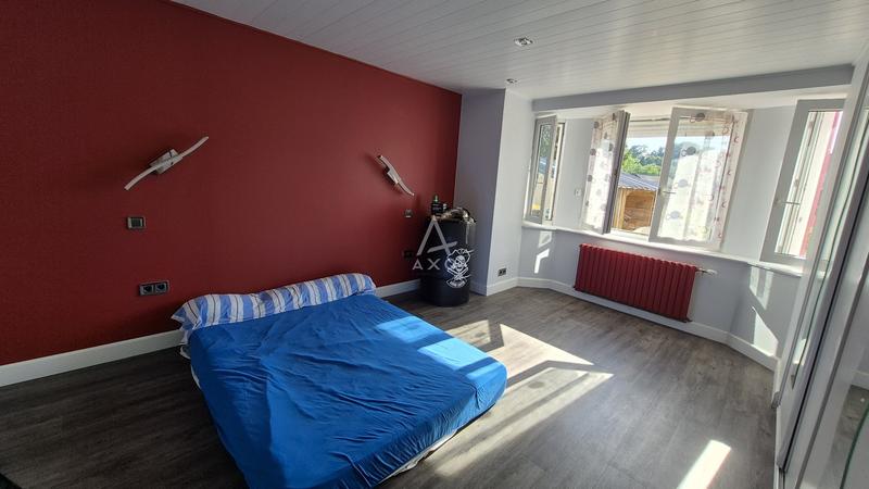 Maison - 155 m² - 6 pièces