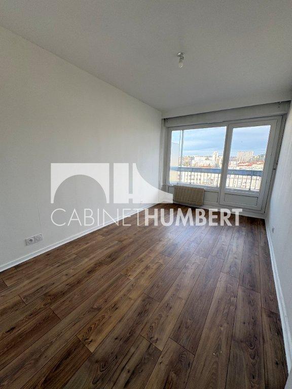 Appartement - 115 m² - 5 pièces