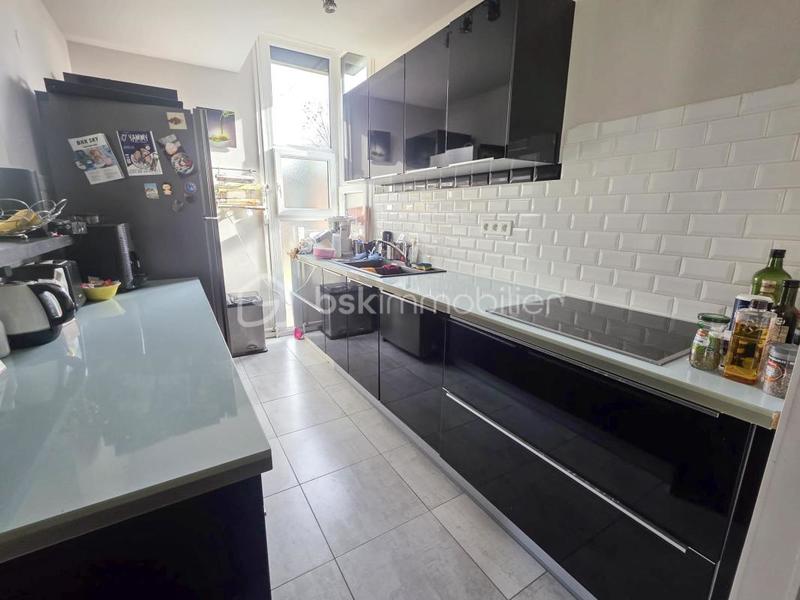 Maison - 85 m² - 5 pièces