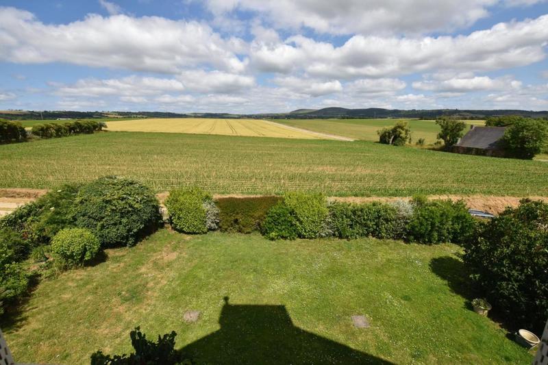 Maison - 118 m² - 6 pièces